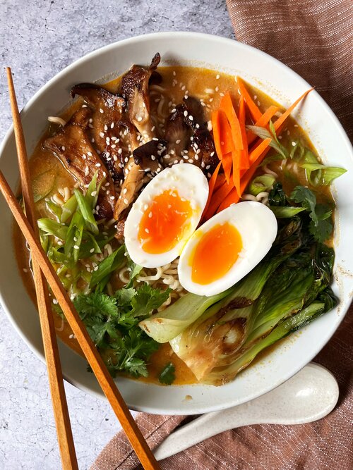 Miso Mushroom Ramen 🍜 By Nikki | @NikkisNaturalKitchen